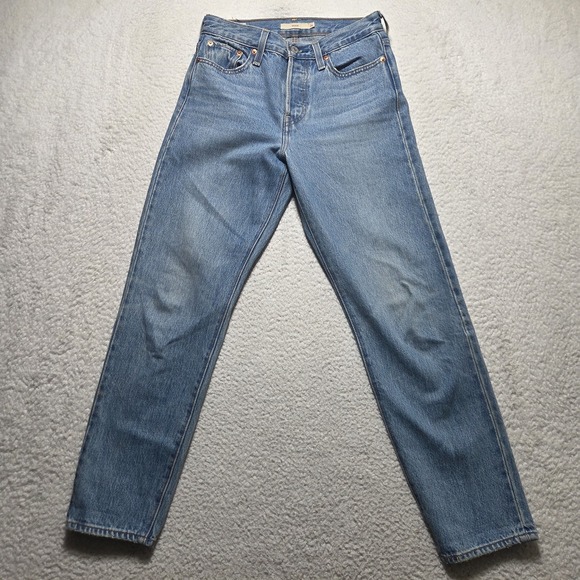 Levi's Denim - Levi's Wedgie Fit Premium Jeans Women's 26 Faded Blue Wash Taper Leg Button Fly
